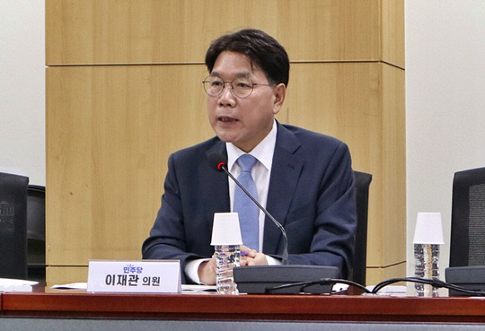 이재관 더불어민주당 의원.<이재관 국회의원 페이스북 사진>